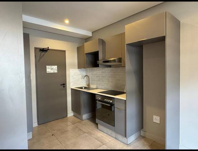 0 BEDROOM APARTMENT FOR SALE IN SANDTON CENTRAL